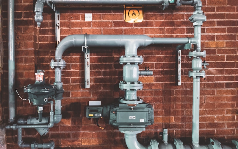 Emergency Plumbing Repair – Leaks, Clogs & Burst Pipes